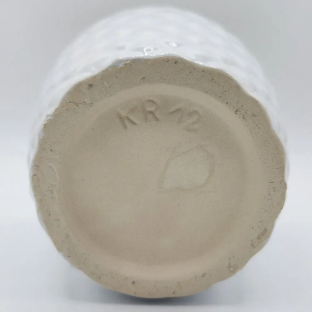 White Quilted Diamond Pattern Pot